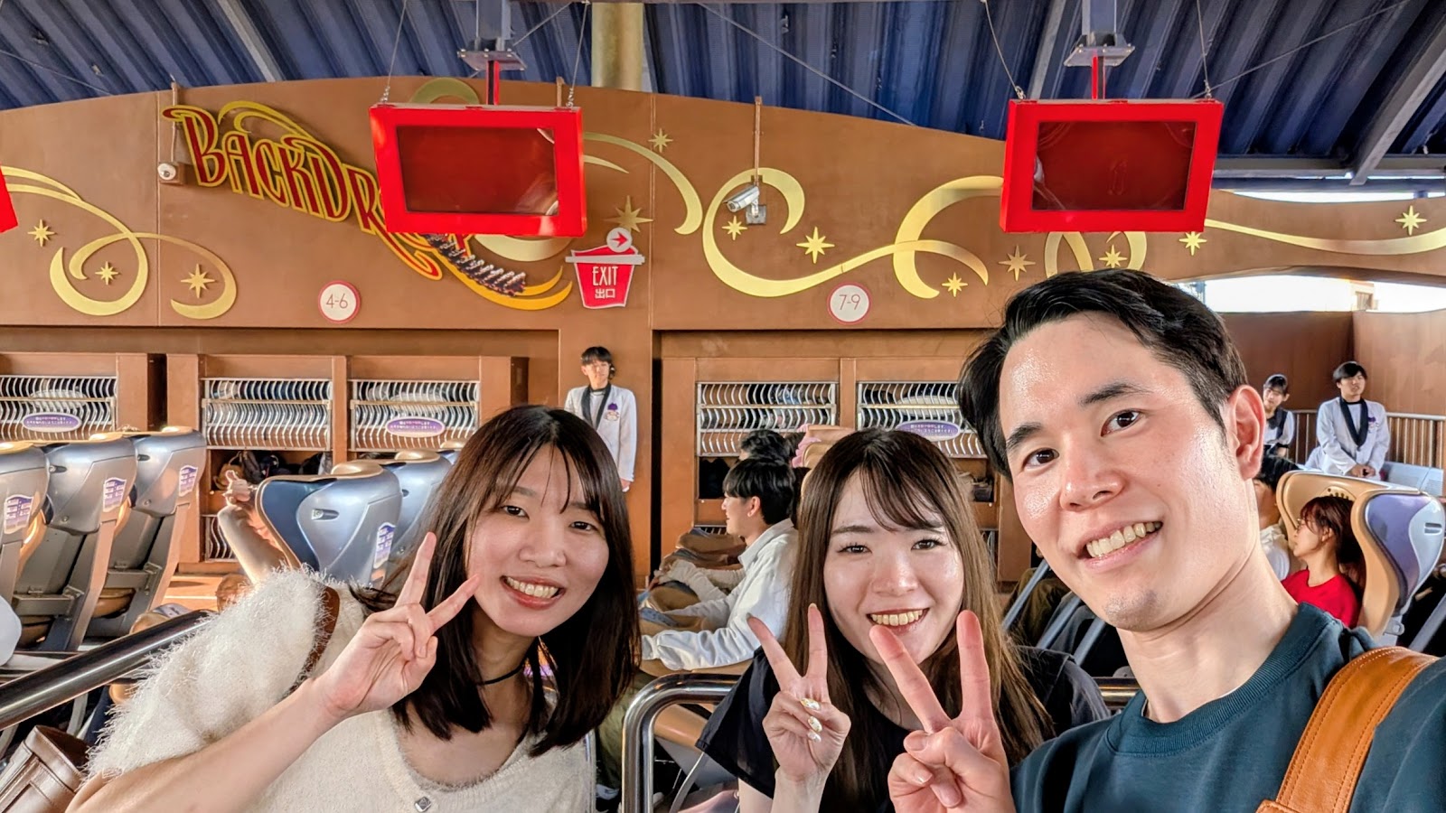 バックドロップ直後の3人